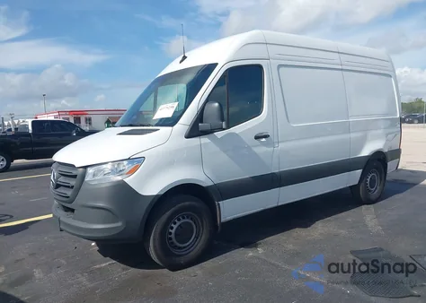 2025 Mercedes-Benz Sprinter 2500 Standard Roof 4-Cyl Diesel Ho from USA, damaged, VIN W1Y4NBHYXST199256